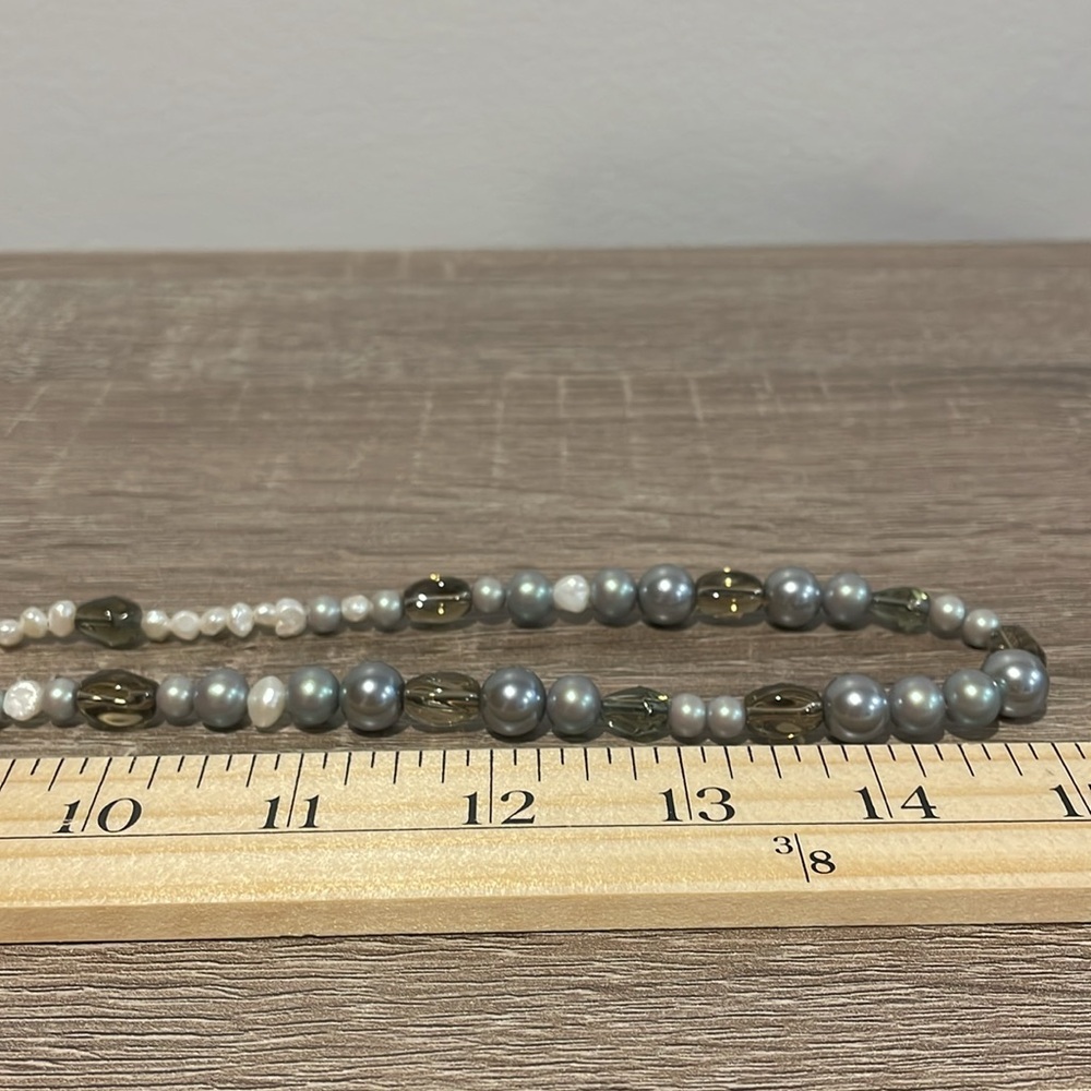 Handmade Fashion Pearls and Smokey Grey Beads Necklace 30 inch - Picture 6 of 7